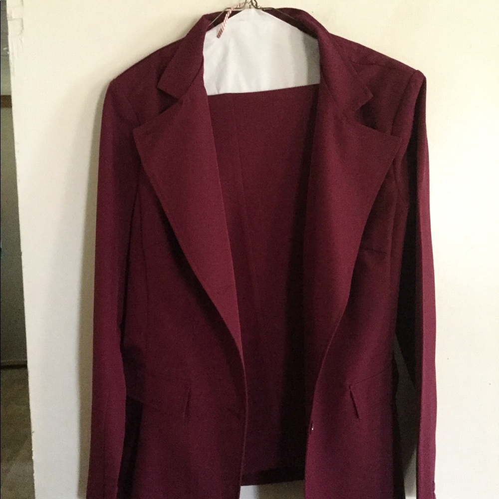 Women pant suit